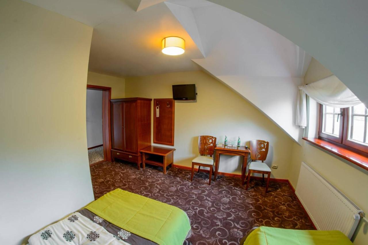 Dworek Bialy Domek Smardzewice Dış mekan fotoğraf